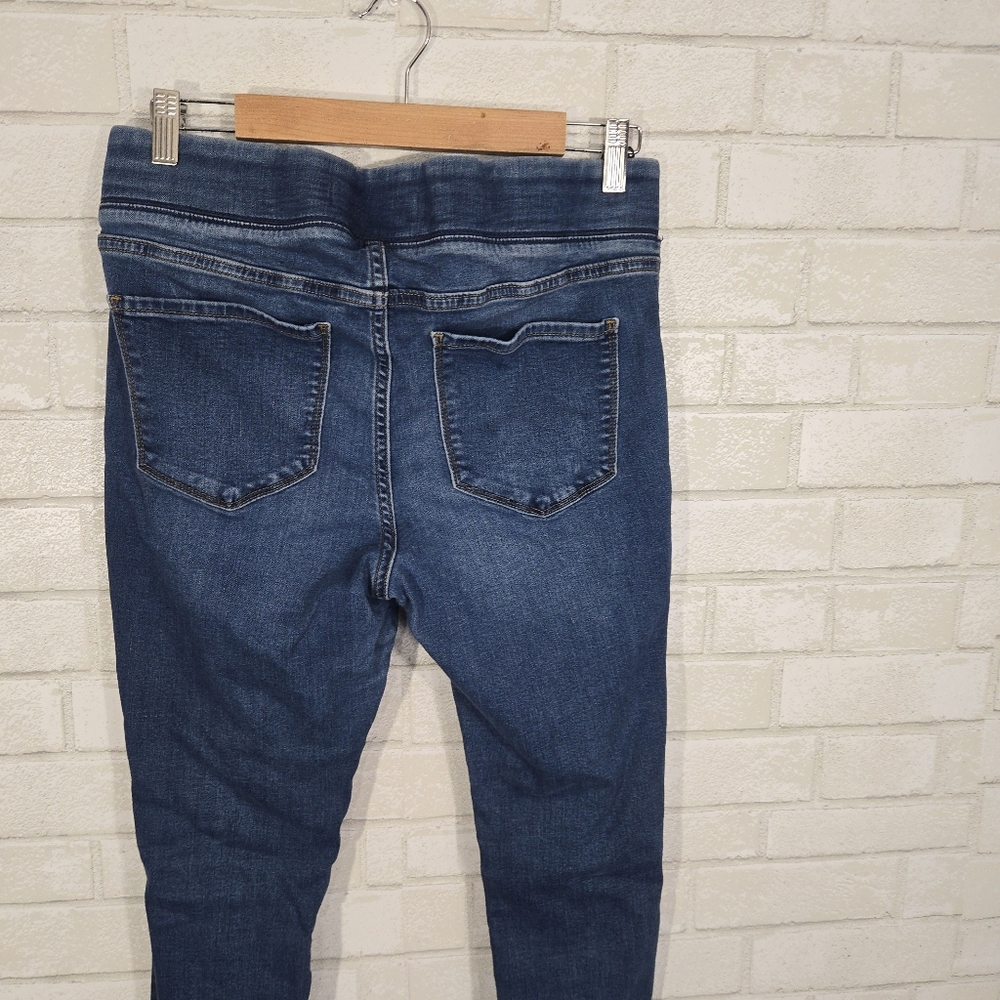 Old Navy Rockstar super skinny jeans - Picture 11 of 13